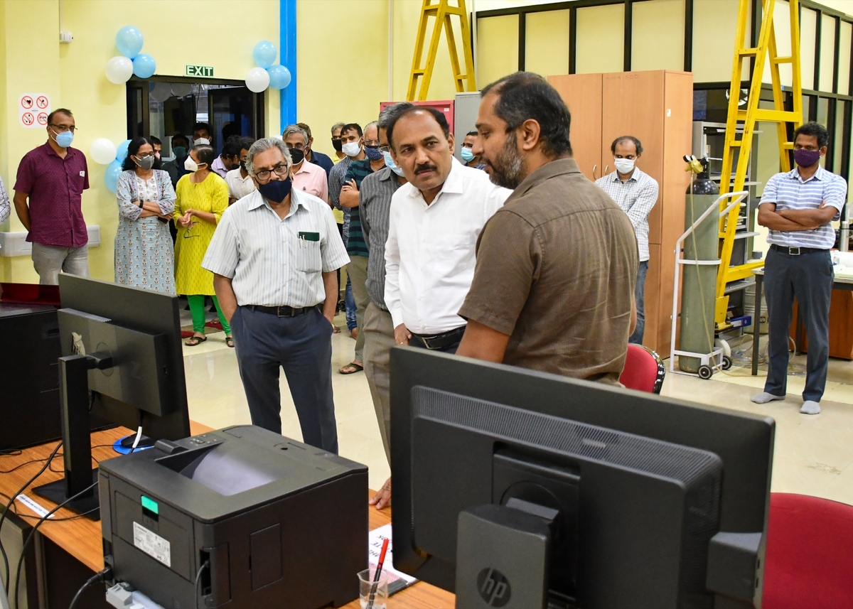 Inauguration of 500MHz solid-state NMR Photos - 11