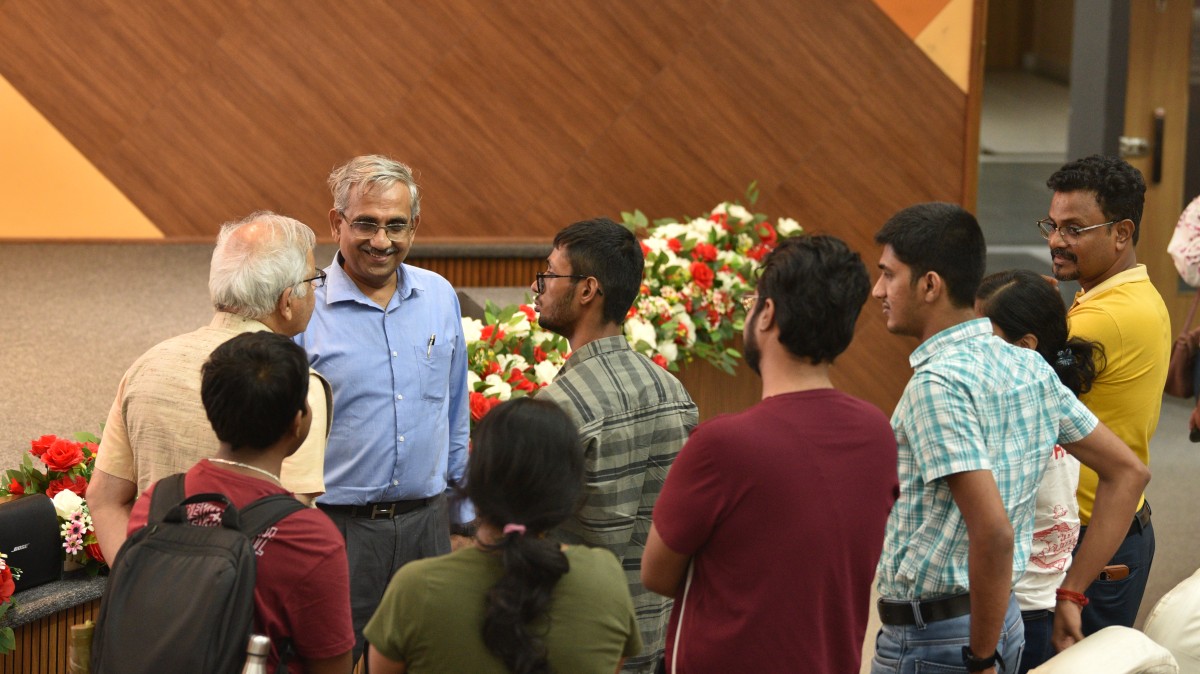 Colloquium by Prof. Shekhar C. Mande Photo - 008