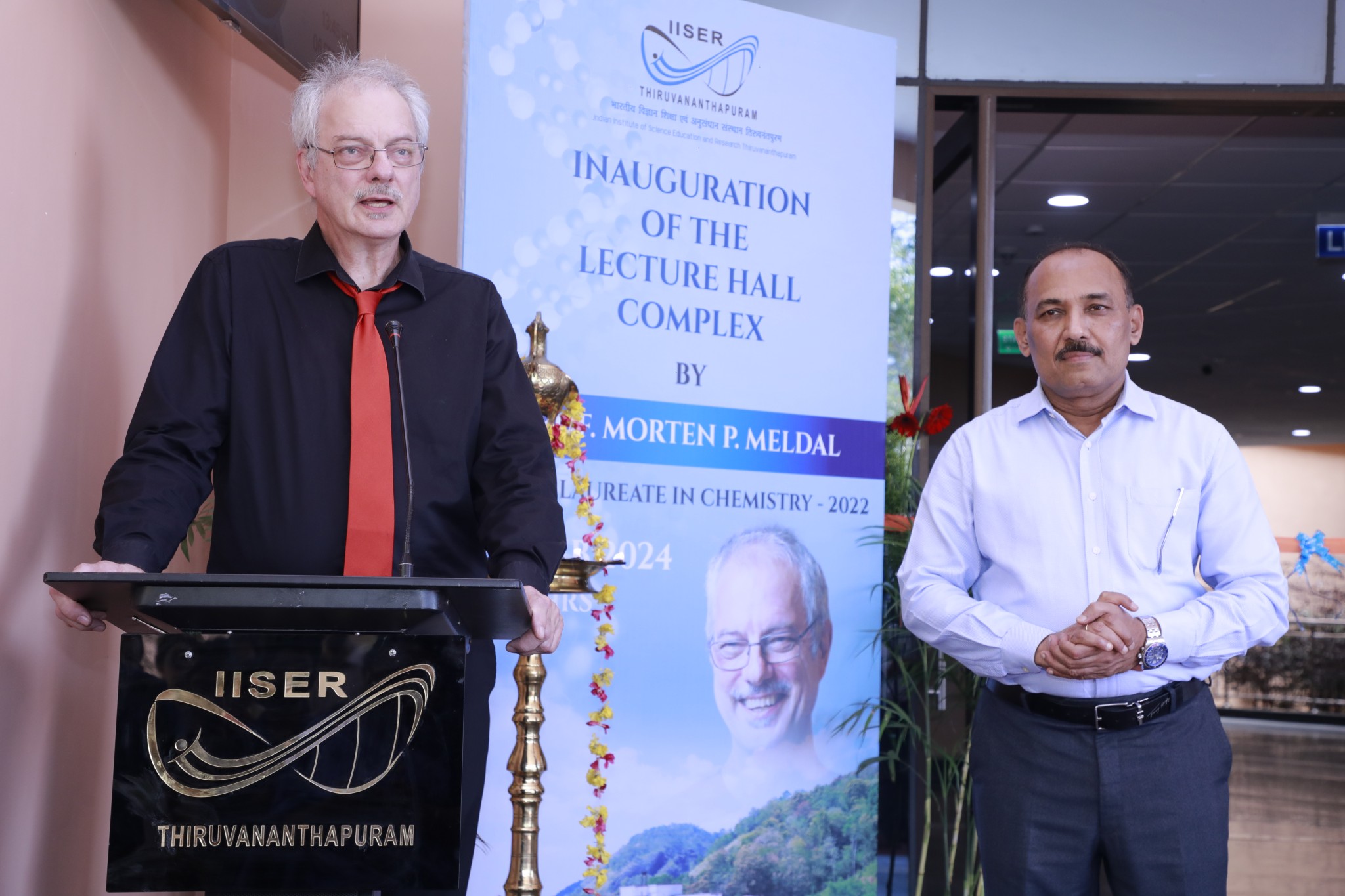 Photo of Prof Meldal Visit